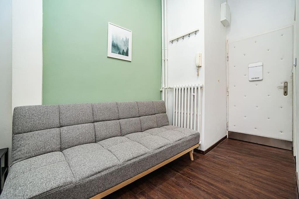 Cozy Old Town Stay - 1-Bedroom Apartment Praha Bagian luar foto