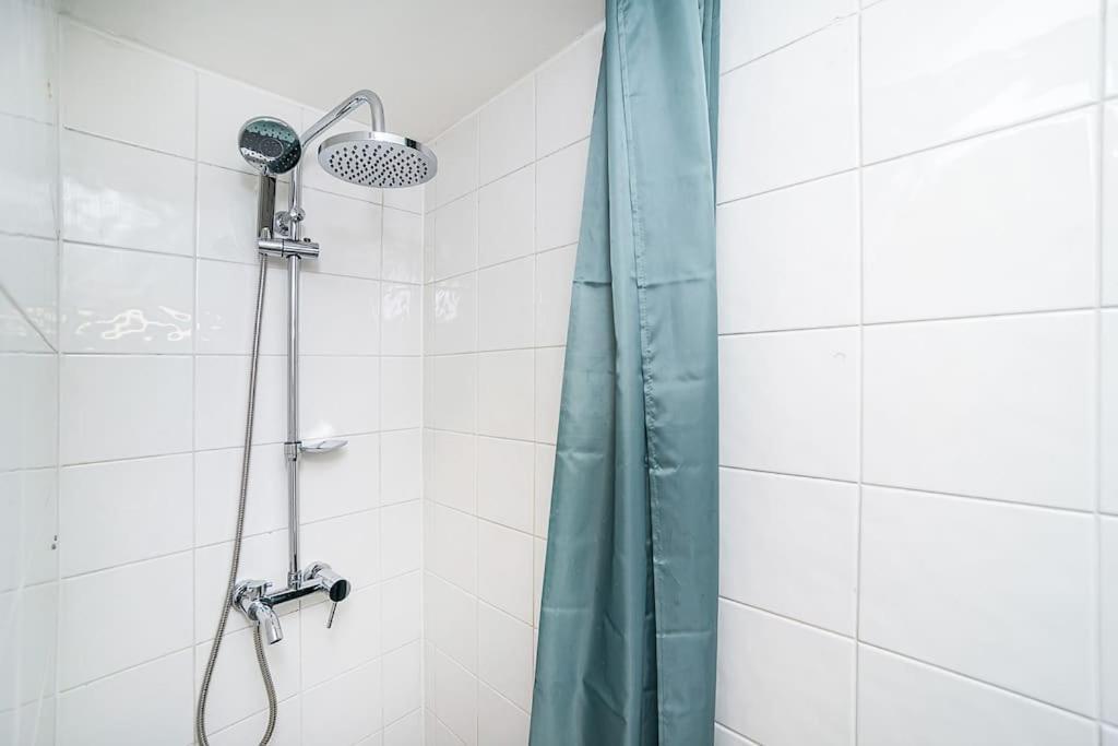 Cozy Old Town Stay - 1-Bedroom Apartment Praha Bagian luar foto